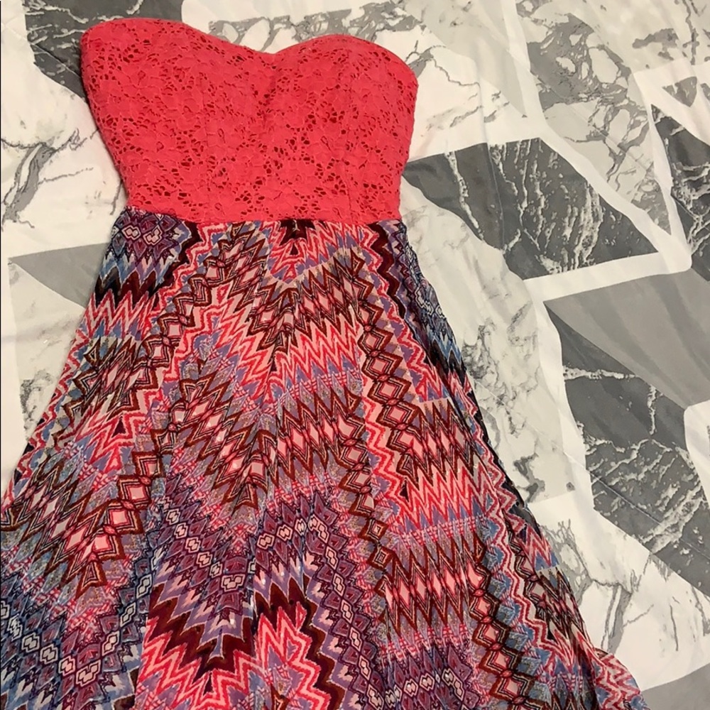 Strapless dress